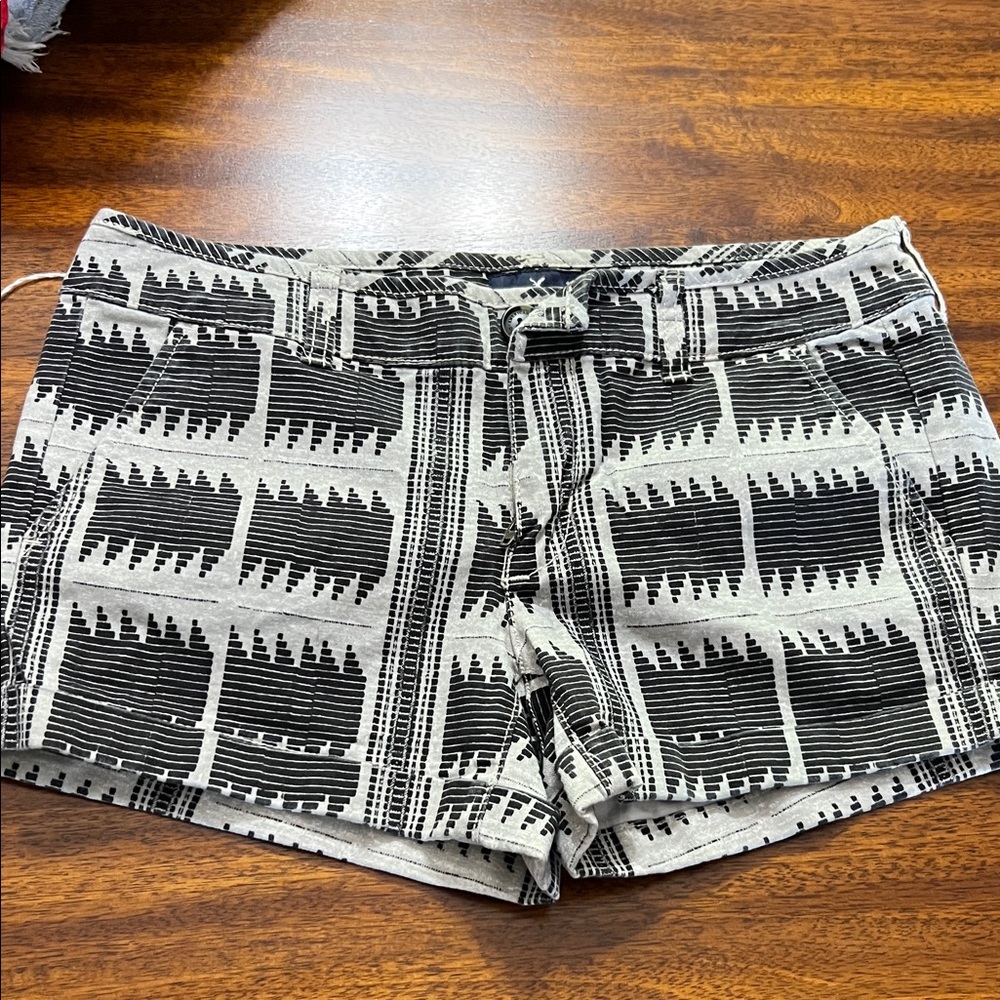 American Eagle Outfitters Black and Gray Jean Shorts
